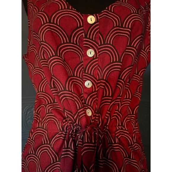 La Mer Luxe Sleeveless Maggie Dress in Cannes Crimson Black Sz M NWT - Picture 1 of 3